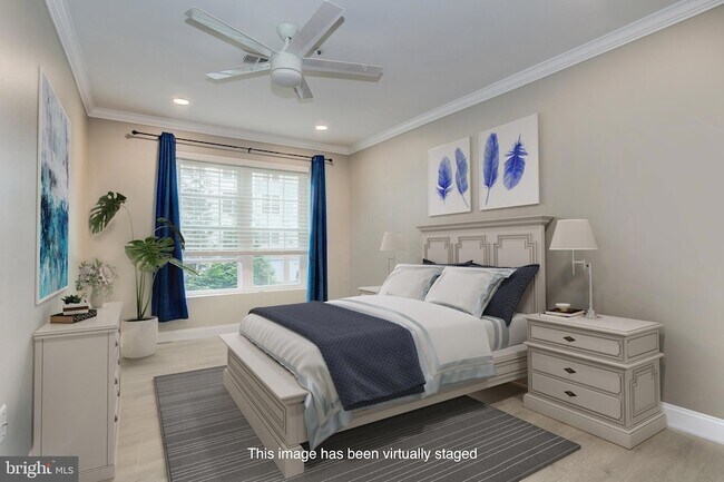 Building Photo - 273 S Pickett St