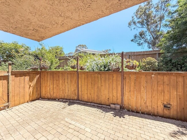 Building Photo - SD: Spacious 3BD/2.5BA Home in Scripps Ranch with Community Pool, Private Balcony & In-Unit Laundry