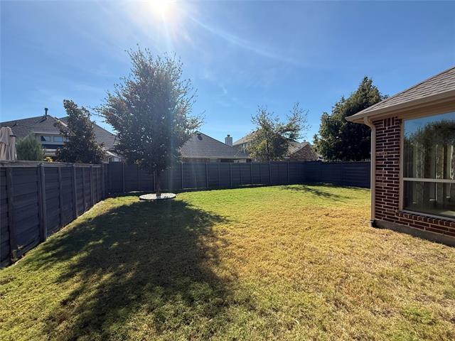 Building Photo - 816 Sandbox Dr