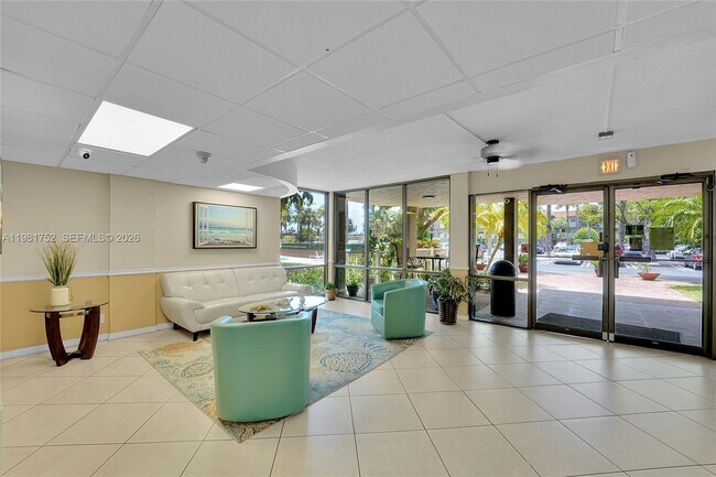 Building Photo - 777 S Federal Hwy