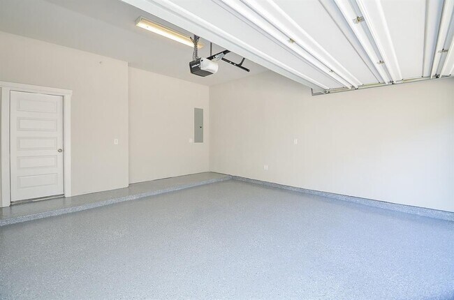 Building Photo - 12551 Malachite Wy