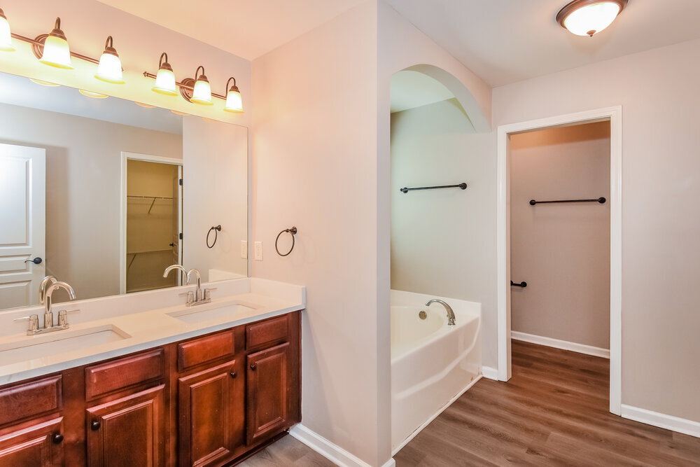 Building Photo - 159 Bethany Manor Dr