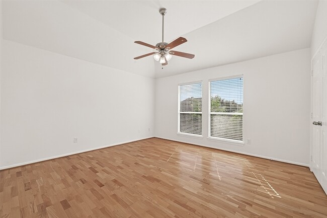 Building Photo - 24919 Spring Aspen Ct