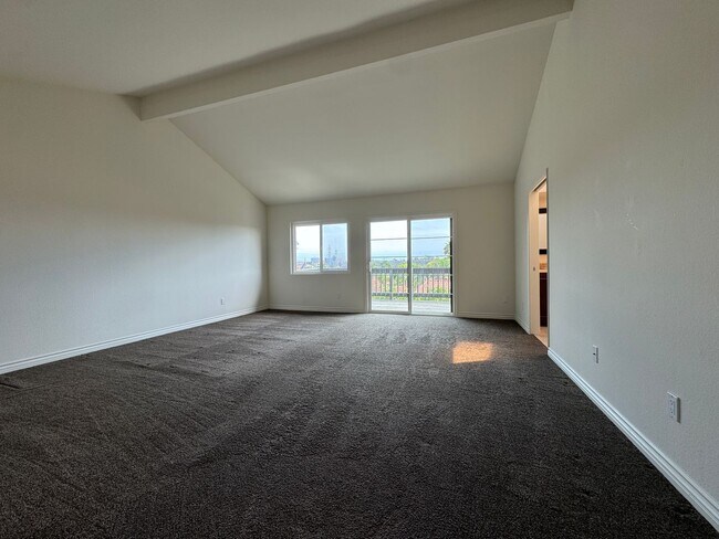 Building Photo - 4925 Regla Ct