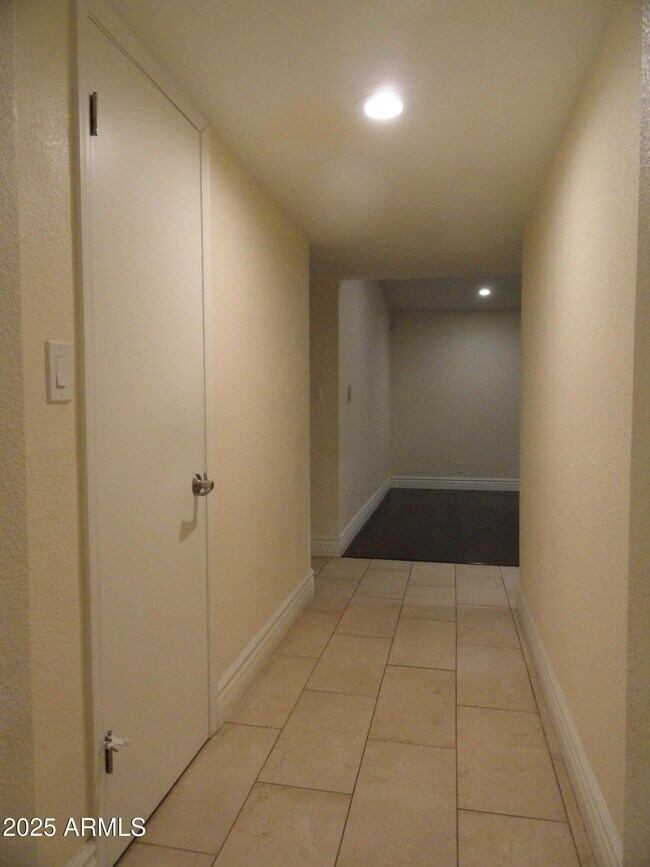 Building Photo - 2639 N 68th St