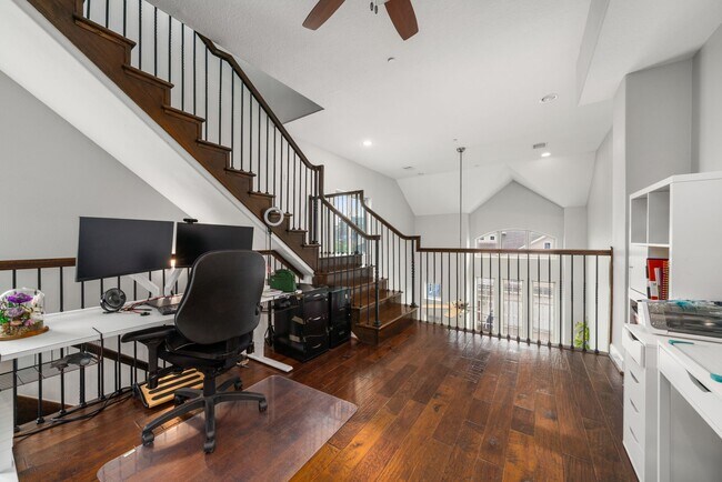 Building Photo - 1112 Andrews St