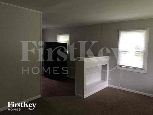 Building Photo - 16784 Bulger Ave