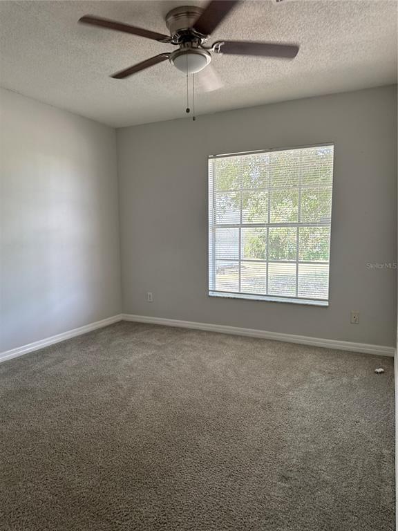 Building Photo - 1560 Bavon Dr