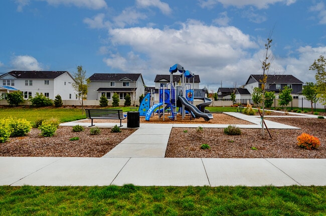 Building Photo - 3069 S Trafori Ave