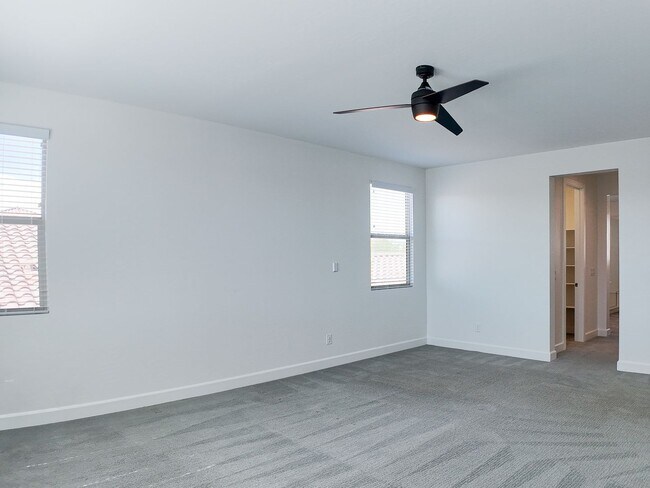 Building Photo - Exquisite Luxury Rental in Prestigious Gated Tule Springs Community