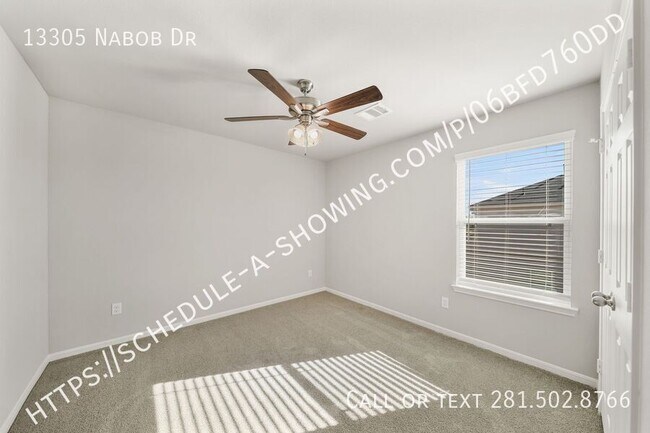 Building Photo - 13305 Nabob Dr