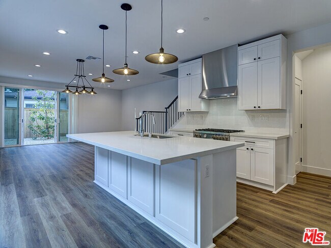 Building Photo - 5602 W 78th St