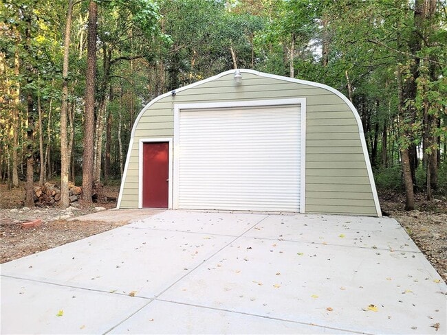 Building Photo - 23976 Arrowhead Point