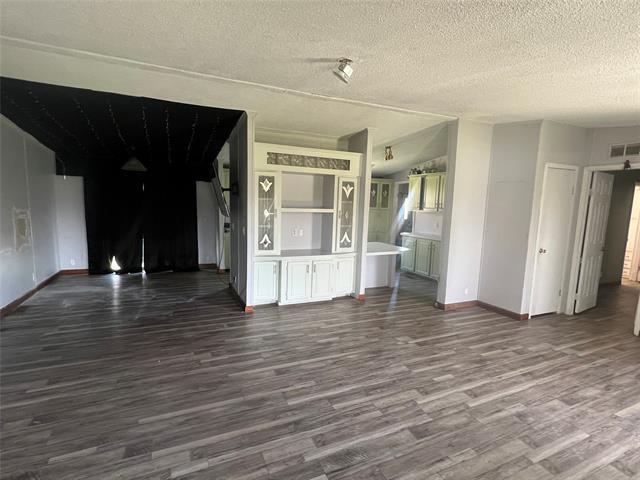 Building Photo - 6589 FM546