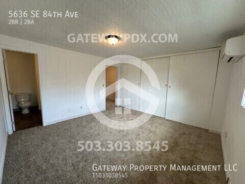 Building Photo - 5636 SE 84th Ave