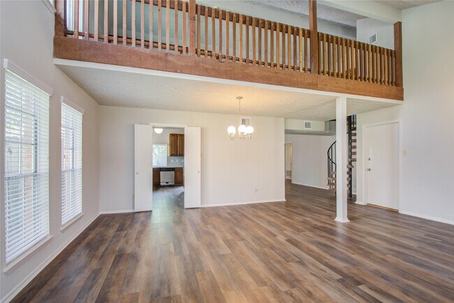 Building Photo - 13510 N Peachfield Cir