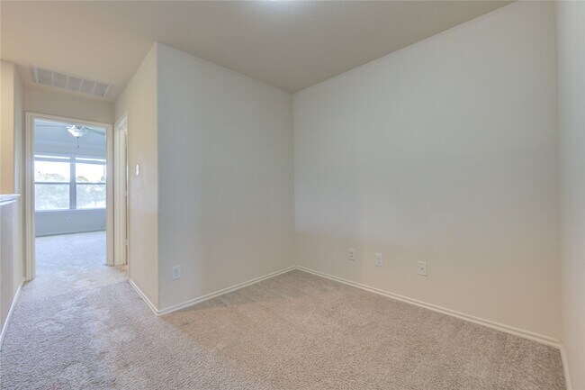 Building Photo - 6442 Haywards Crossing S Cir