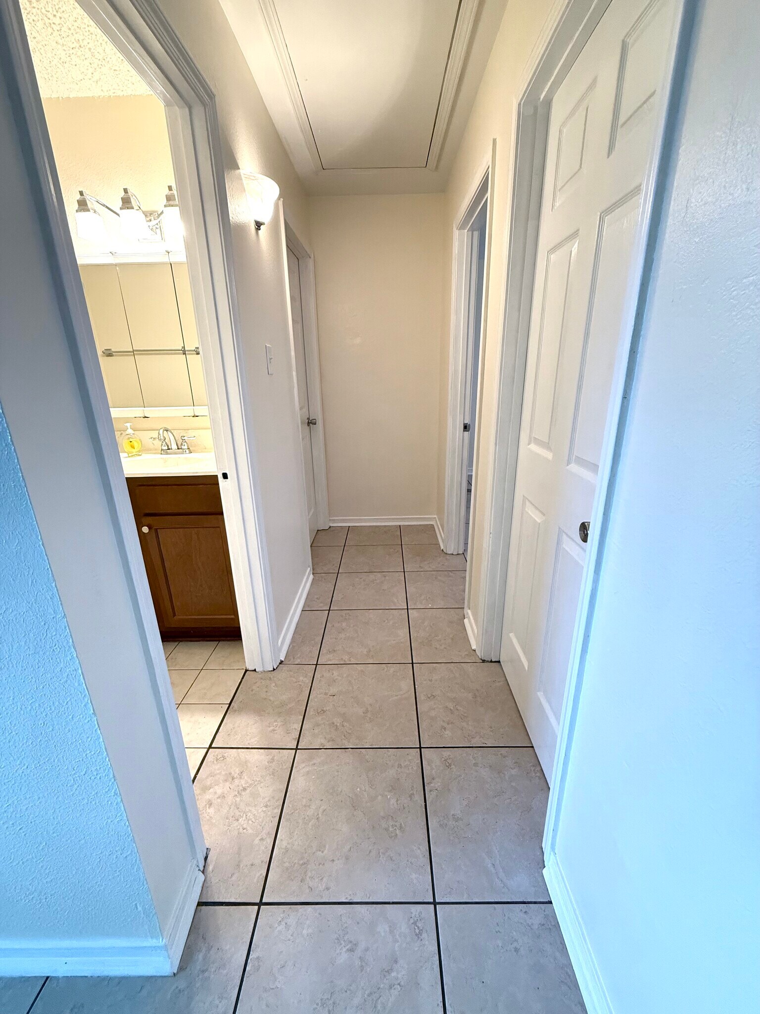 Hallway - 1114 Williams Blvd