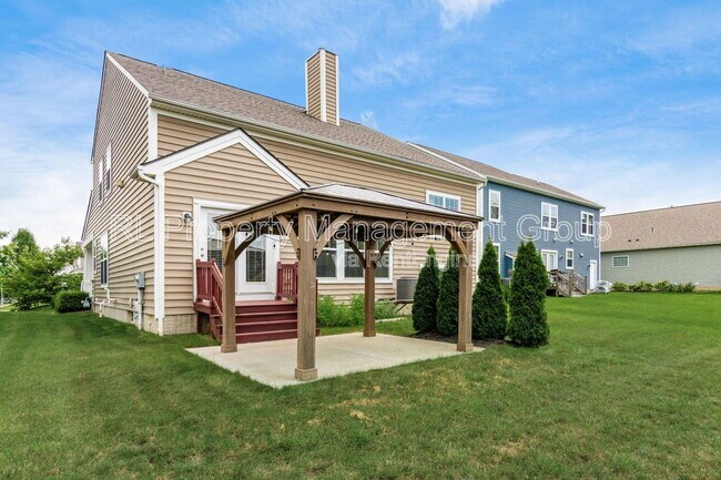 Building Photo - 10327 Indigo Dr