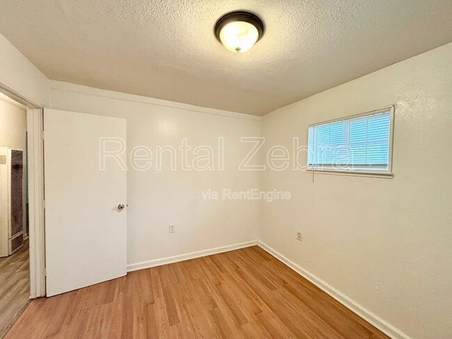 Building Photo - 641 M St