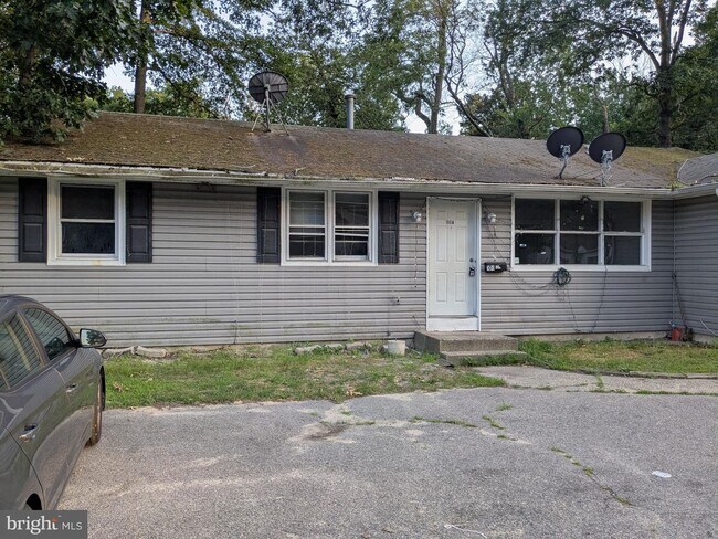 Building Photo - 100 Blackwood Clementon Rd-100