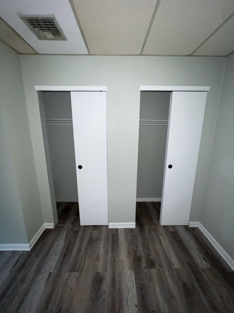 Building Photo - 308 Maple Ave