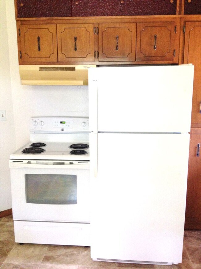 Building Photo - 708 1st Ave SE