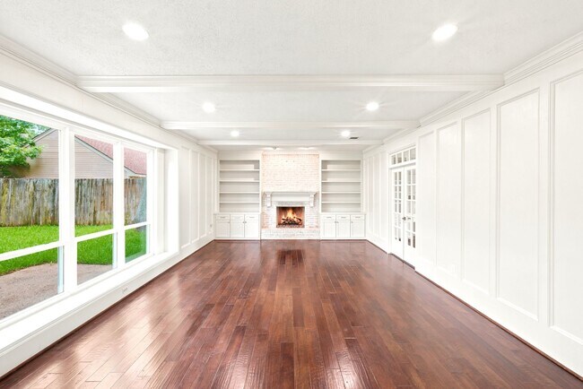 Building Photo - 15130 Walters Rd