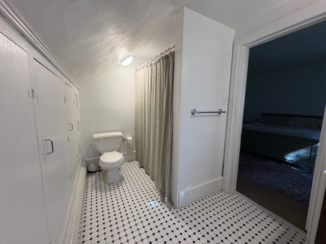 Bathroom - 133 Runnymede Ave