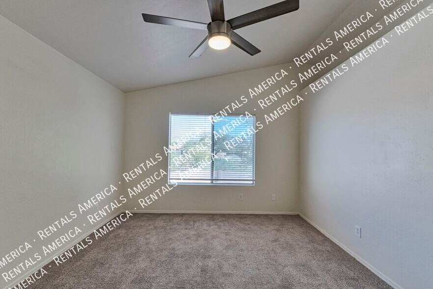 Building Photo - 3460 W Sky Ridge Loop