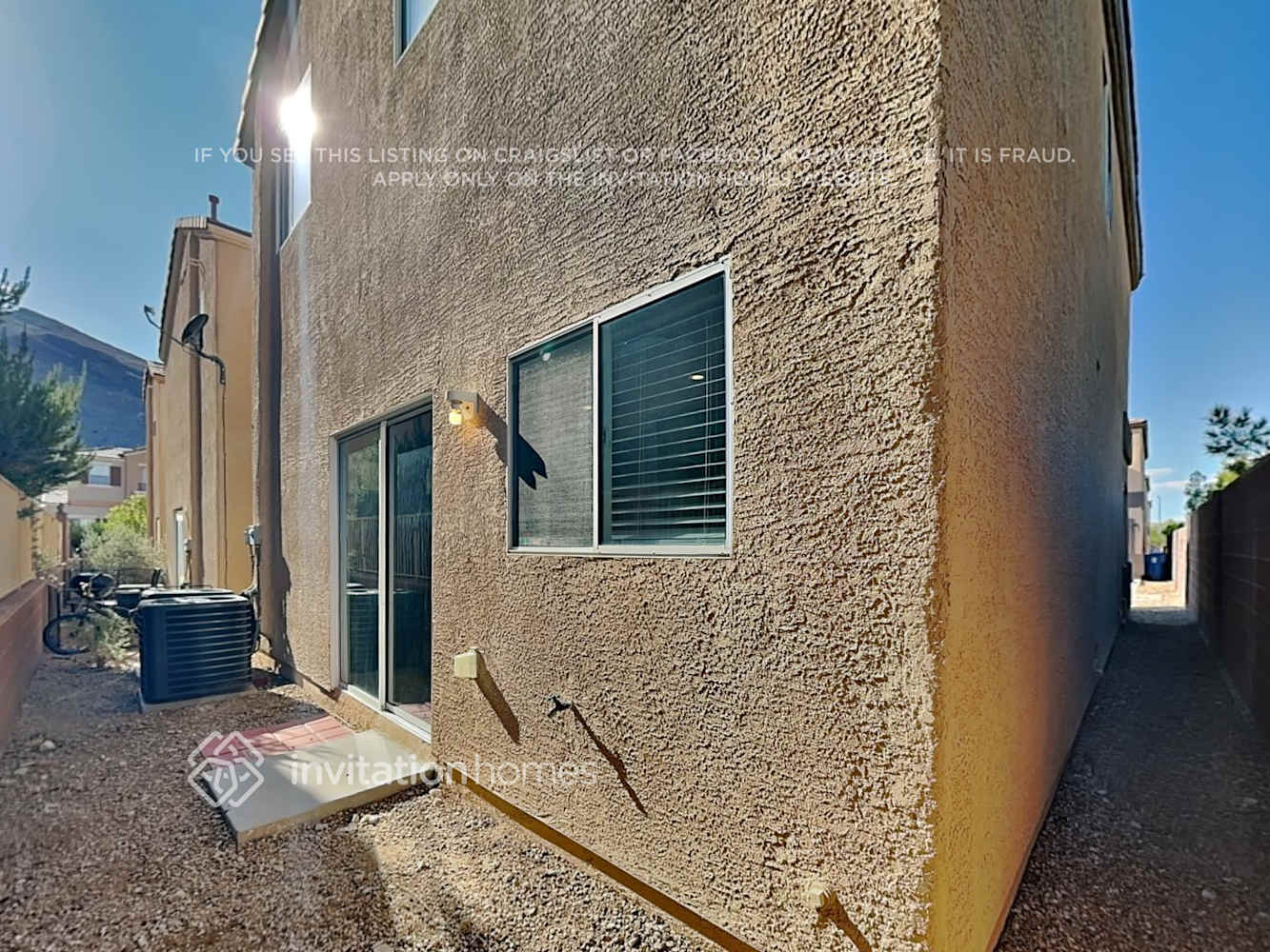 Building Photo - 10513 Sun Palace Ct