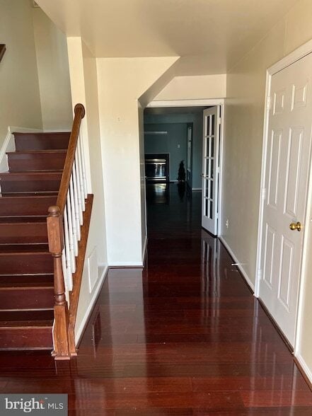 Building Photo - 2511 James Maury Dr