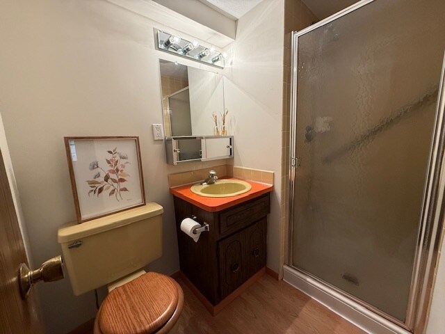 Building Photo - 465 Calverton Pl