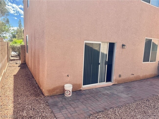 Building Photo - 9310 Winebrook Ave