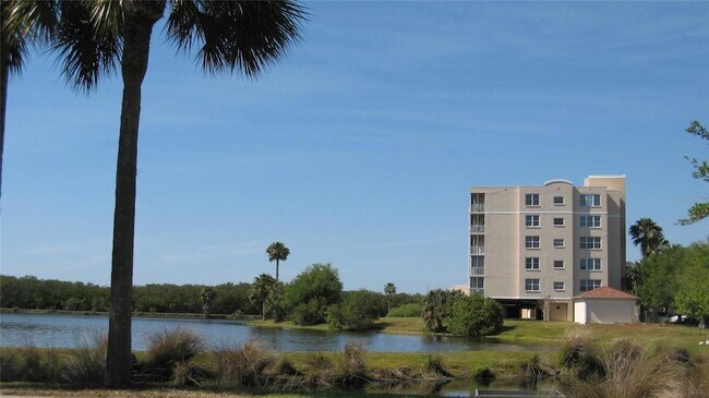 Building Photo - 6475 Shoreline Drive Unit 5302