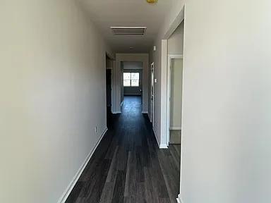 Building Photo - 522 Firouz Dr