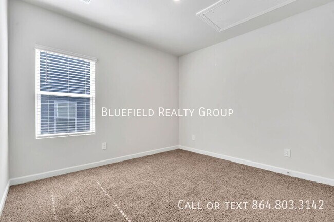 Building Photo - 442 Harben Dr