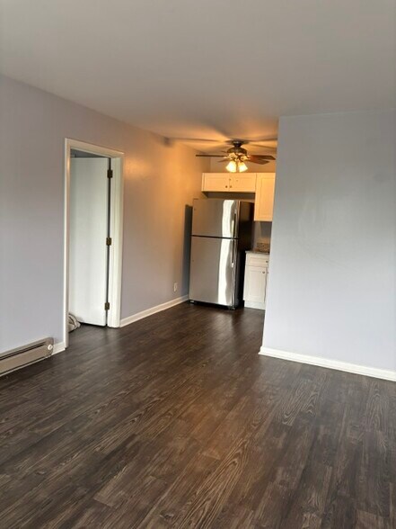 Building Photo - 2601 Hillsboro Pike