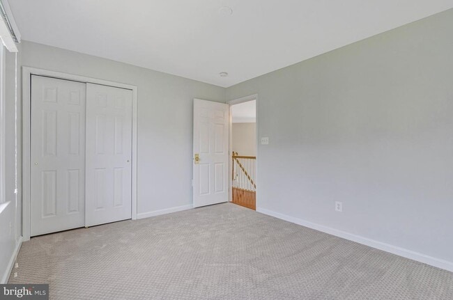 Building Photo - 10857 Hunter Gate Way