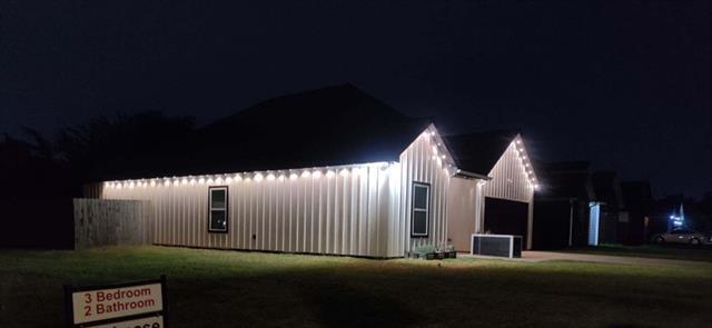 Building Photo - 3501 Dillard St
