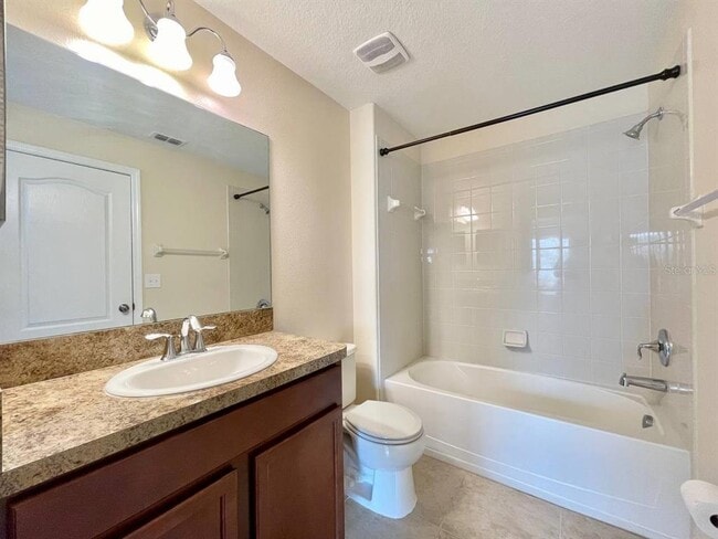 Building Photo - 20443 Berrywood Ln