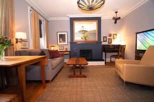 Building Photo - 18 Schermerhorn St