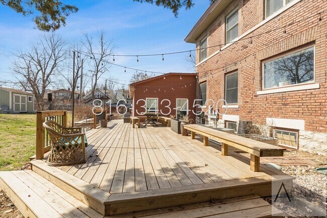 Building Photo - Indoor Pool! FULLY Furnished Short or Mid Term Rental