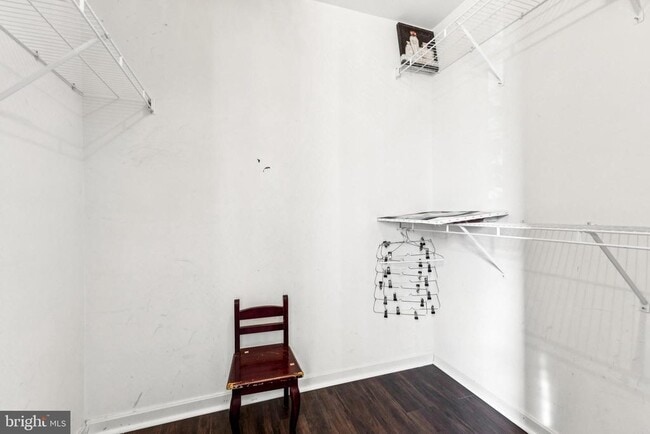 Building Photo - 2958 Myrtlewood Dr