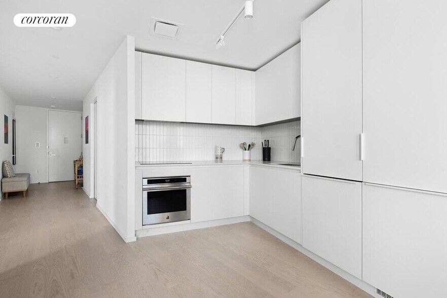 Building Photo - 505 State St