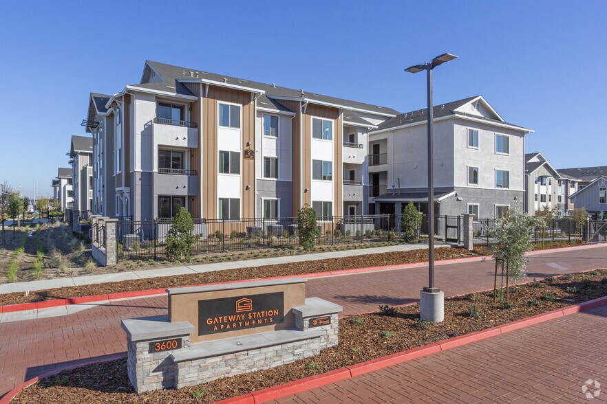 Gateway Station Apartments 3600 W Grant Line Rd Tracy CA 95304