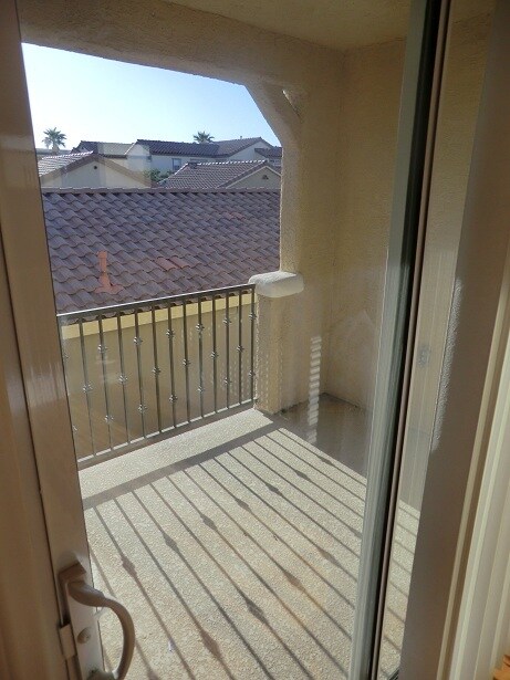 Building Photo - 8557 Barkeria Ct