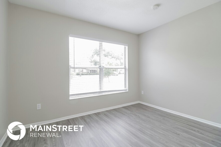 Building Photo - 308 Adrienne Dr