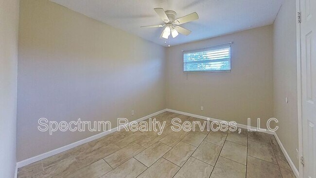 Building Photo - 399 Toccoa Rd