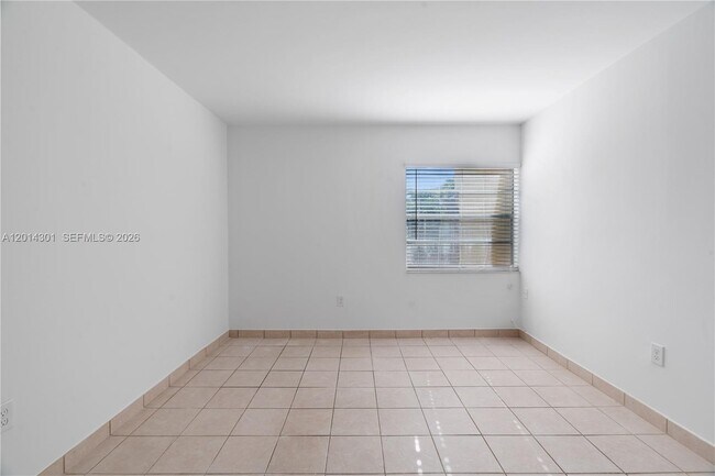 Building Photo - 9390 W Flagler St